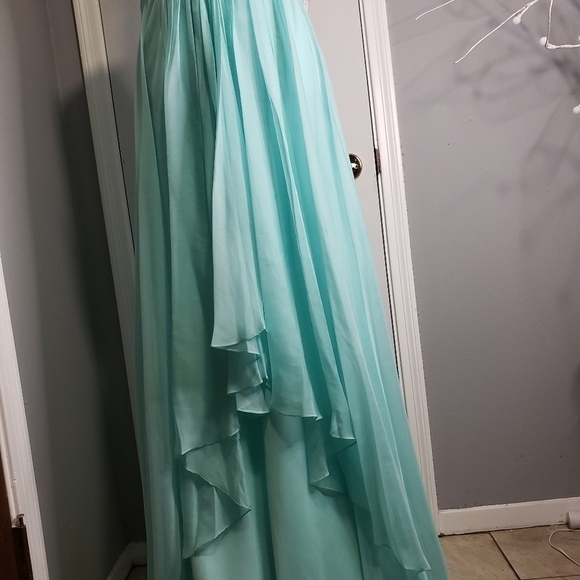 Le Femme Gown - Picture 11 of 16